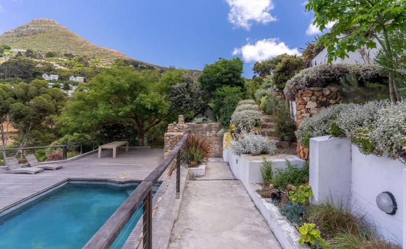 6 Bedroom Property for Sale in Hout Bay Western Cape